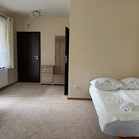 Malgorzata Pod Skocznia *