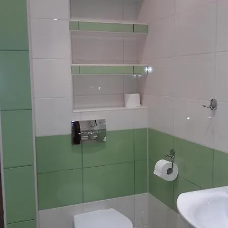 Malgorzata Pod Skocznia Homestay *